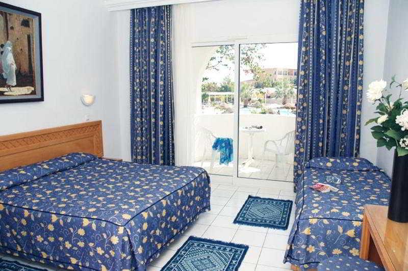 Hotel Cyclamens Mechmoum And 3*